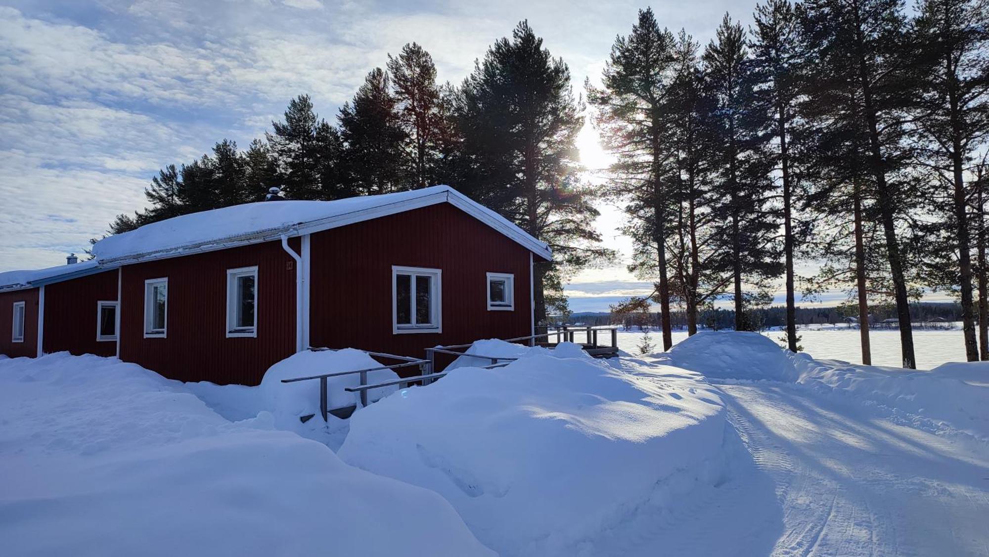 Fritidshus - Cottage - Holiday House - Soluppgang Blattniksele Esterno foto